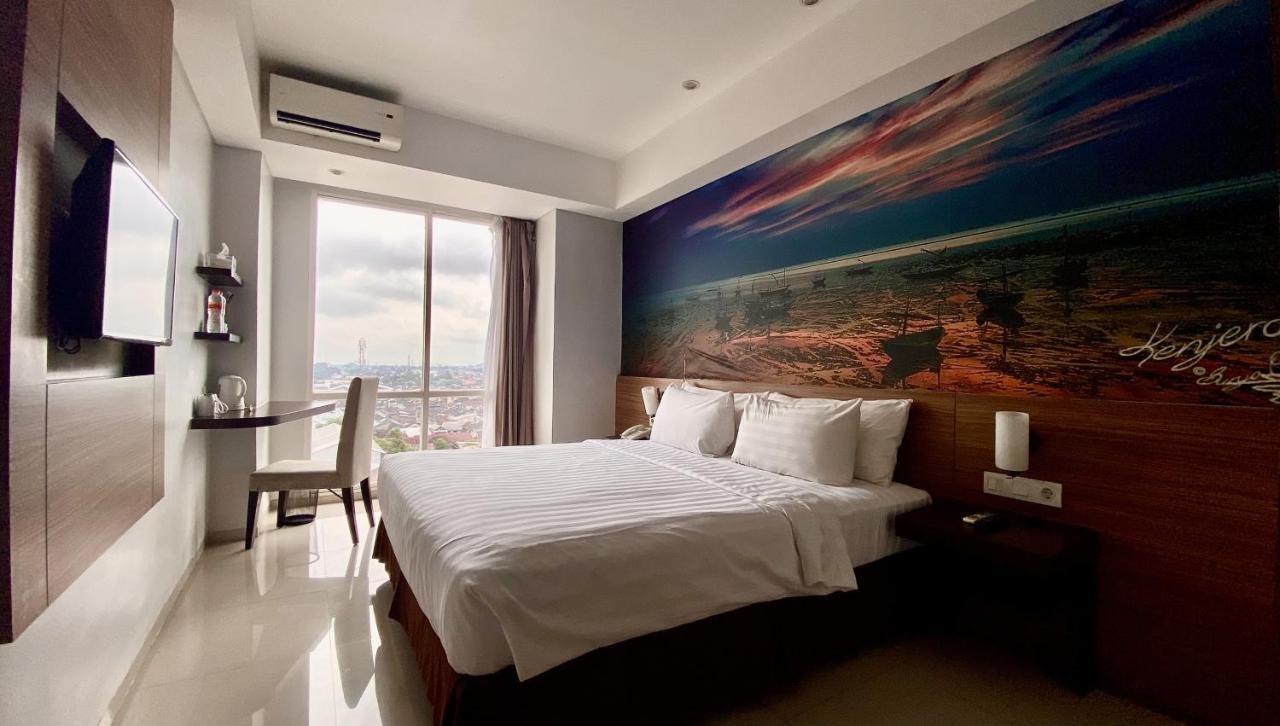 Ascent Premiere Hotel And Convention Malang Exterior foto