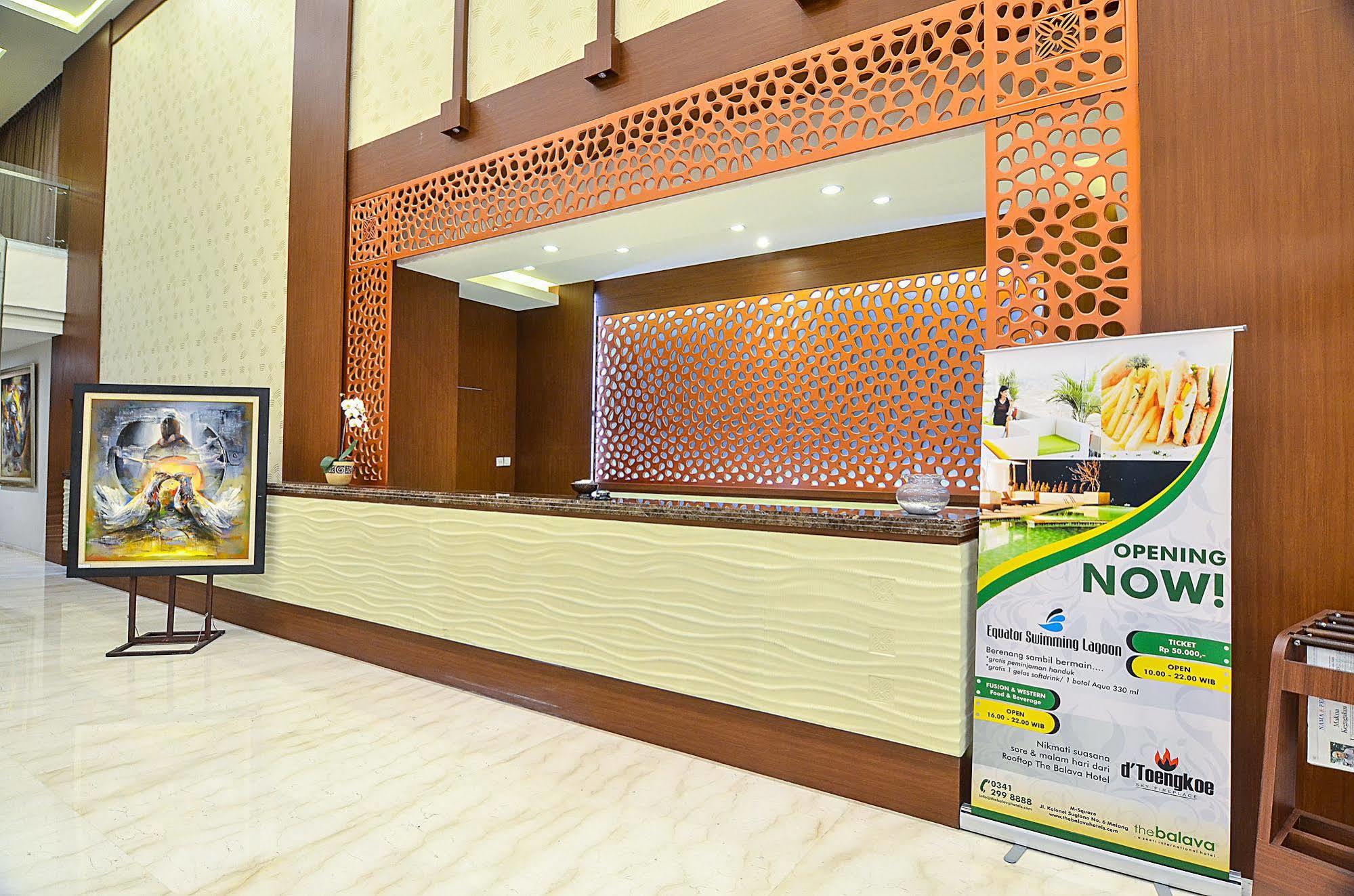 Ascent Premiere Hotel And Convention Malang Exterior foto
